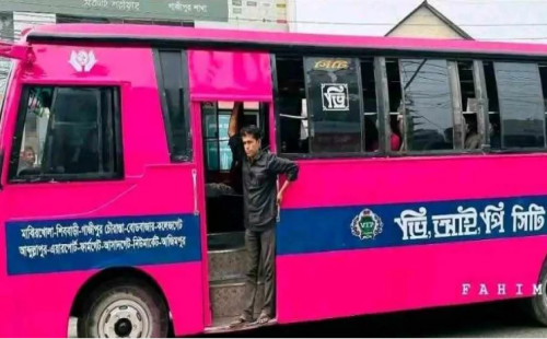 সড়কে শৃঙ্খলা আনতে আব্দুল্লাহপুরের ২১টি বাস কোম্পানি চলবে টিকিট কাউন্টার ভিত্তিতে