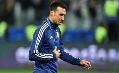 স্কালোনির পরিকল্পনা: তারকাদের বিকল্প খুঁজছেন কোচ