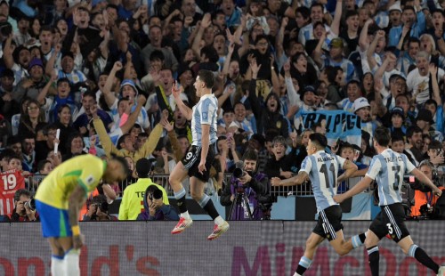 ব্রাজিলকে ৪-১ গোলে হারিয়ে আর্জেন্টিনার জয়, বিশ্বকাপে খেলার টিকিট নিশ্চিত