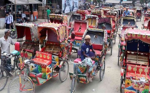 অটোরিকশা বন্ধের দাবি জানালো নিরাপদ সড়ক আন্দোলন, ৭ দিনের মধ্যে নিষিদ্ধের হুঁশিয়ারি