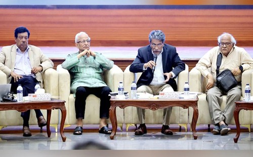 সংসদে ১০০ নারী আসন নিয়ে একমত রাজনৈতিক দলগুলো: আলী রীয়াজ