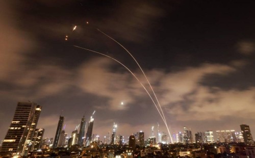 ইরান দাবি করেছে: ইসরাইলের আকাশসীমার নিয়ন্ত্রণ নিয়েছে আইআরজিসি