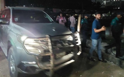 মাইলস্টোন কলেজে অবরুদ্ধ থাকার পর উদ্ধার হলেন সরকারি উপদেষ্টারা