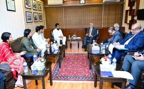 বাংলাদেশ-পাকিস্তান সম্পর্ক: একাত্তরের বিরোধ সমাধানে প্রস্তুত পাকিস্তান, আলোচনায় এনসিপি