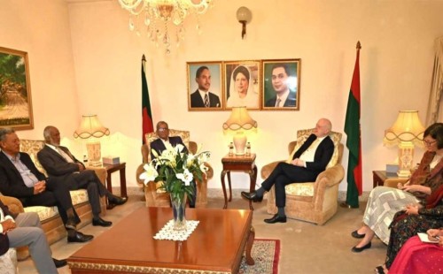 বিএনপি মহাসচিবের সঙ্গে জার্মান রাষ্ট্রদূত ড. রুডিগার লোটজের বৈঠক — নির্বাচন, গণতন্ত্র ও আন্তর্জাতিক সমর্থন নিয়ে আলোচনা