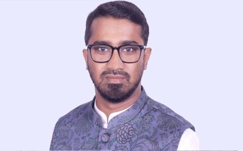 নির্বাচনকে ঘিরে রাশেদ খানের সতর্কবার্তা: আওয়ামী লীগের অস্থিতিশীলতার অভিযোগ