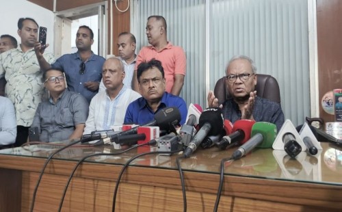 “রুহুল কবির রিজভী: আওয়ামী লীগ সচল থাকবে নাকি নিষিদ্ধ হবে, সিদ্ধান্ত নেবে অন্তর্বর্তীকালীন সরকার”