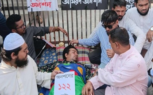 তারেক রহমানের কিডনিতে জটিলতা, চিকিৎসাধীন গণস্বাস্থ্য হাসপাতালে