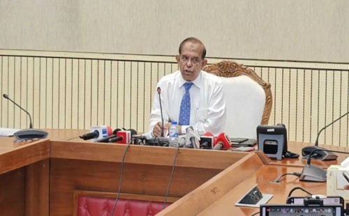 মেট্রোরেলের এমডি হিসেবে বিদেশি নাগরিকত্বের বিষয়ে স্পষ্ট করলেন