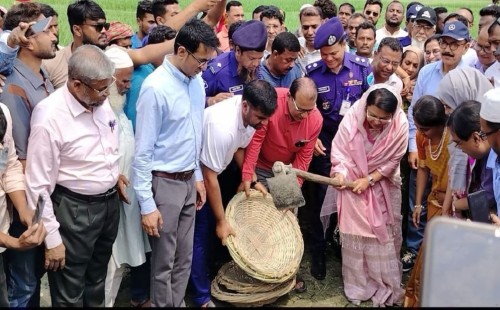 মানিকগঞ্জে আফরোজা খানম রিতার খাল খনন উদ্বোধন: কৃষি ও অর্থনীতিতে নতুন গতি ২০২৬