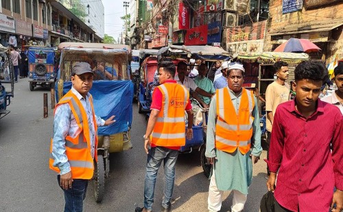 কুমিল্লায় যানজট নিরসনে কুসিক প্রশাসক ও 'বিবেক'-এর বিশেষ অভিযান |