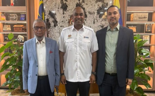 পুত্রজায়ায় ফলপ্রসূ আলোচনা: মালয়েশিয়ার শ্রমবাজার ও জ্বালানি খাতে আশার আলো